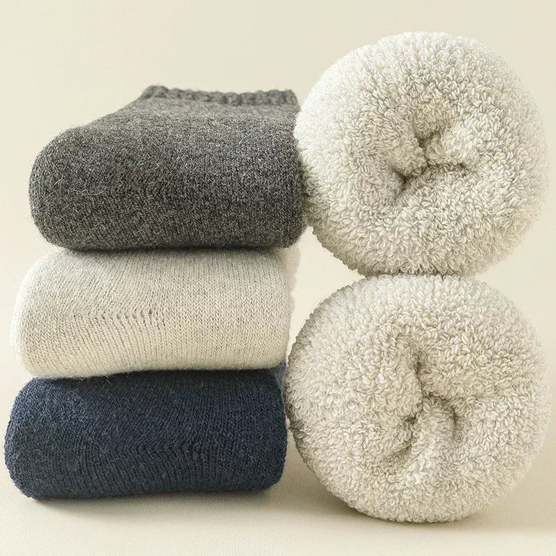 Warme und kuschelige Socken aus Merinowolle (3 Paar)